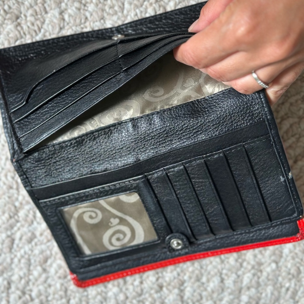 Brighton Red and White Graphic Wallet - Picture 11 of 17